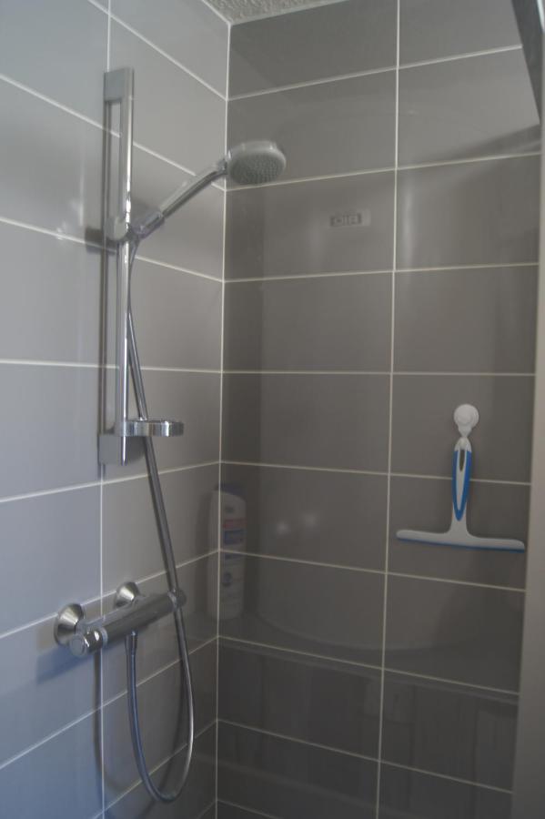 Appartement Proche Bord De Mer Plougasnou Kültér fotó