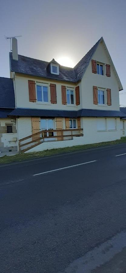 Appartement Proche Bord De Mer Plougasnou Kültér fotó